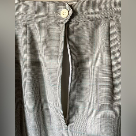 DAKS Houndstooth Plaid Pencil Skirt With Attached Slip | XSmall - Picture 8 of 11